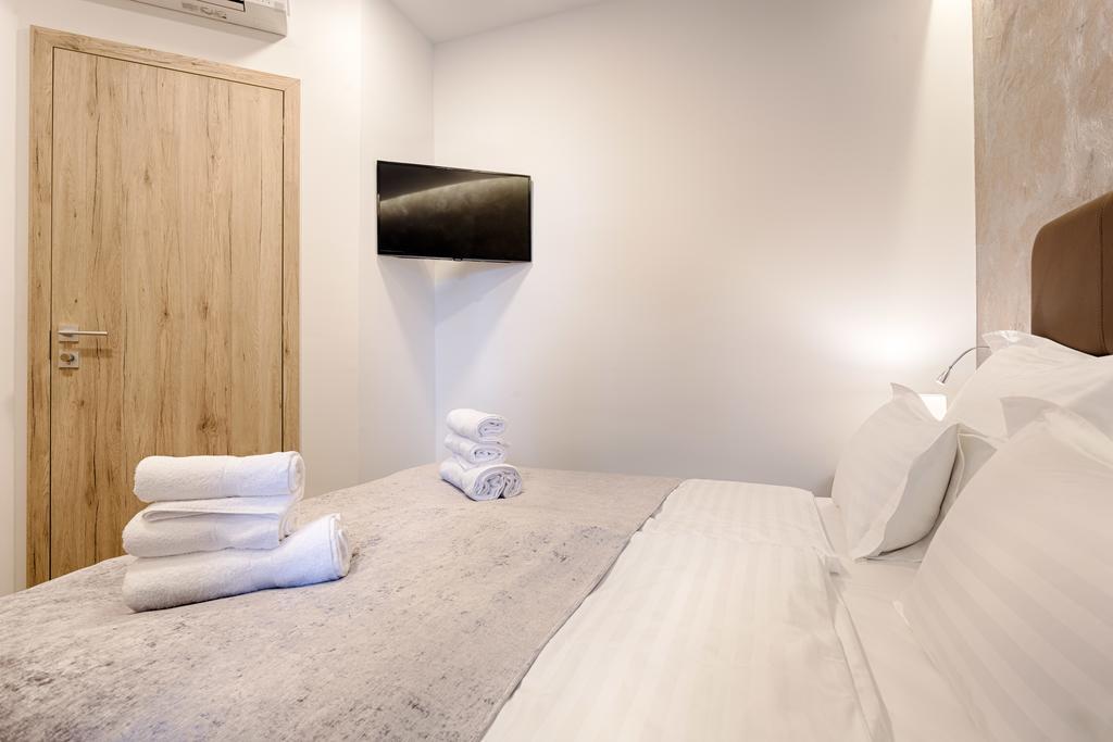Central Pearl By Nono Ban Rooms Split Ngoại thất bức ảnh