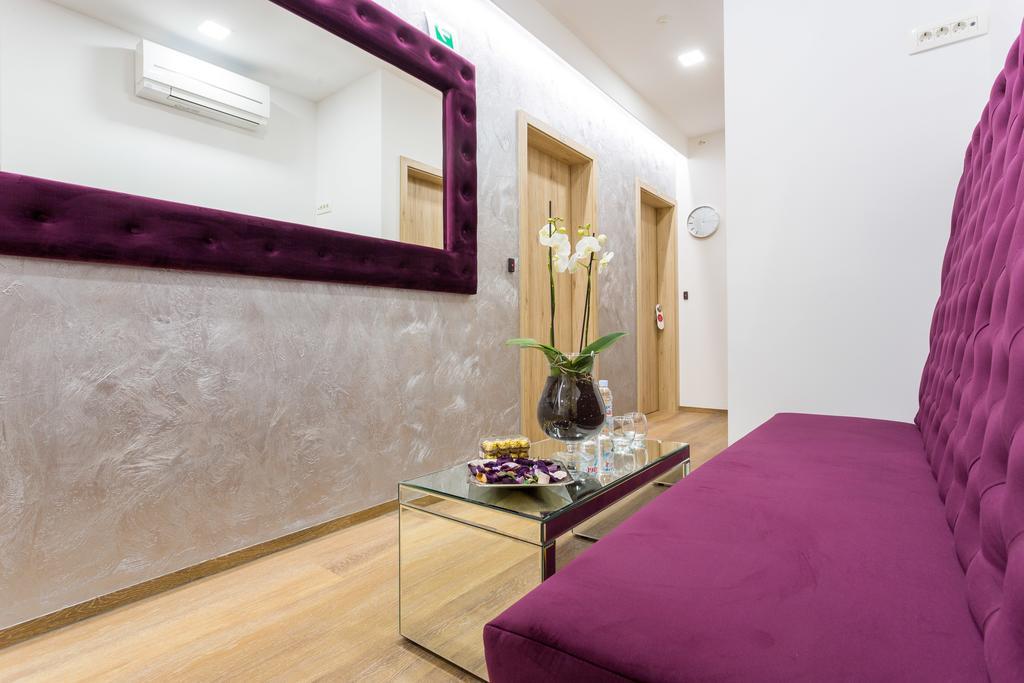 Central Pearl By Nono Ban Rooms Split Ngoại thất bức ảnh